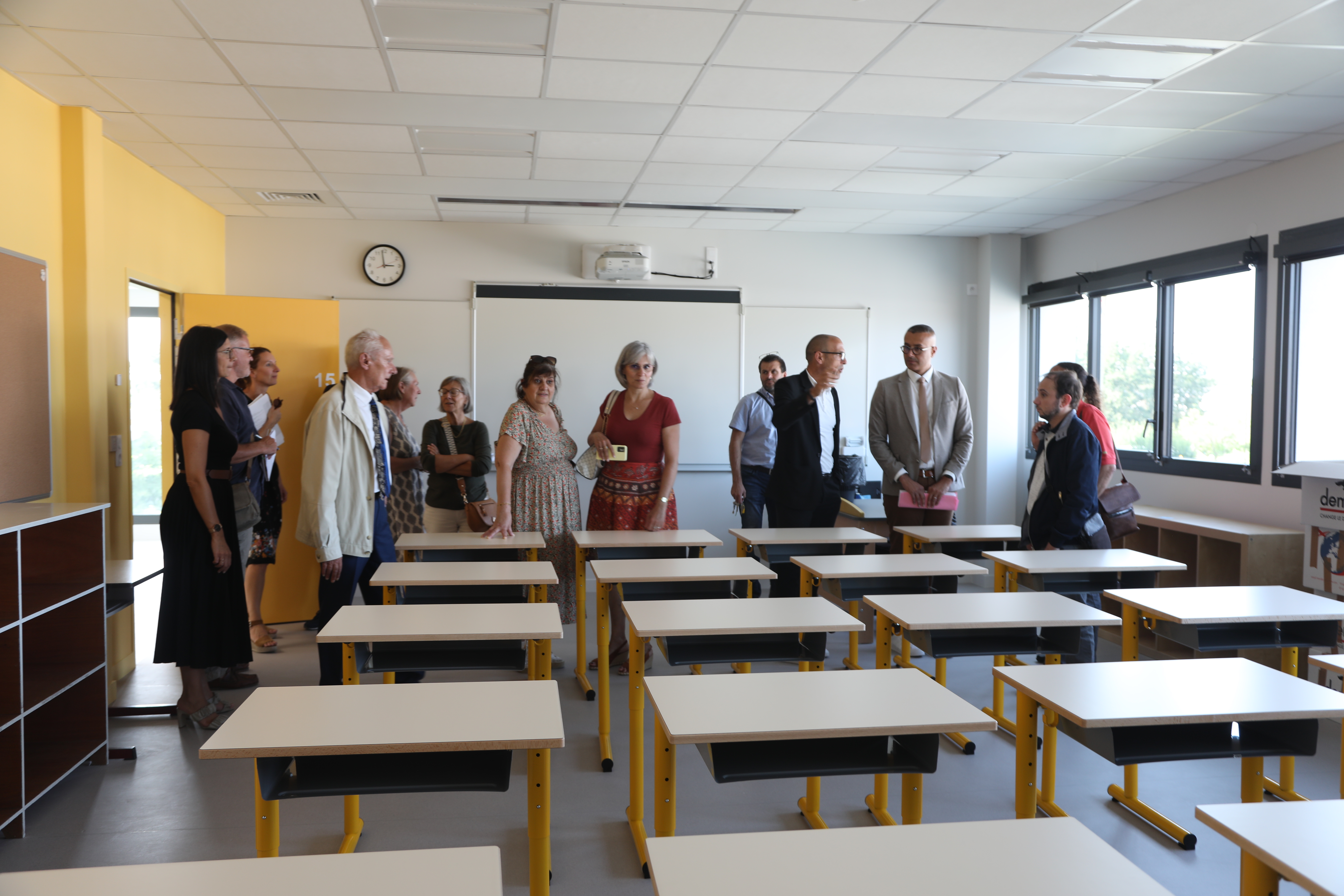 26-08-2024_-_Visite_des_travaux_dans_les_écoles_avec_les_élus_121.JPG